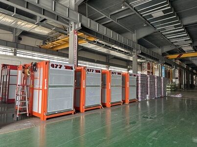 お買い得 インテリジェントSC200/200 58m/Min 建設現場における建築材料の吊り上げ オンライン