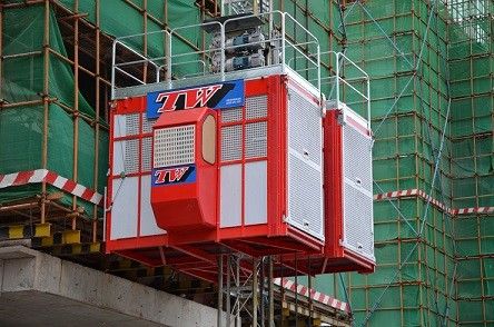 お買い得 建設現場 SC200/200G 周波数インバータ付きの建設吊り上げエレベーター オンライン