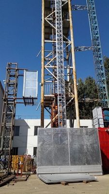 シングルマストビルディング素材 ハイスト 21m/Min 外部建設エレベーター