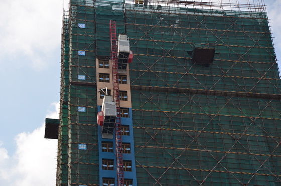 垂直輸送 300m 建築 建設 ハイスト 1600kg